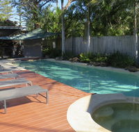 The Byron Beachcomber - Perths Hotel