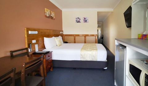 Highway Motor Inn Taree - Perths Hotel 7