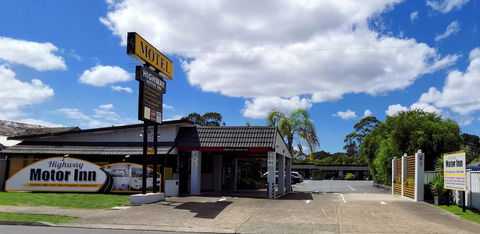 Highway Motor Inn Taree - Perths Hotel 3