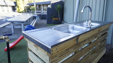 Highway Motor Inn Taree - Perths Hotel 33