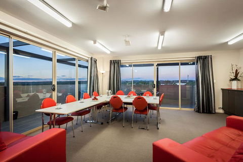 Mantra Castle Hill Sydney, An Accor Hotel - Perths Hotel 4
