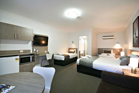 The Aberdeen Motel - Perths Hotel 3