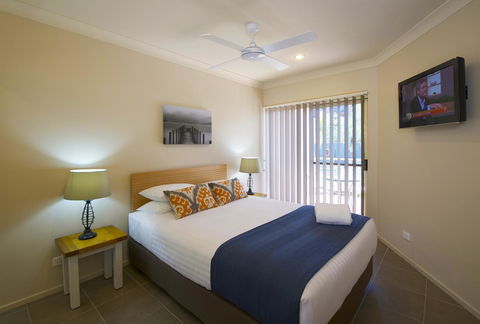 Marty's @ Little Beach - Perths Hotel 13