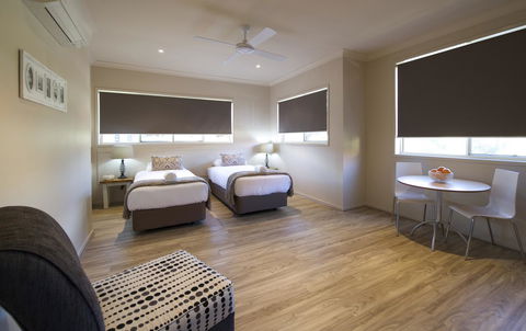 Marty's @ Little Beach - Perths Hotel 21