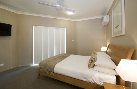 Marty's @ Little Beach - Perths Hotel 8