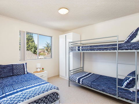 Aquarius 9 - Perths Hotel 10