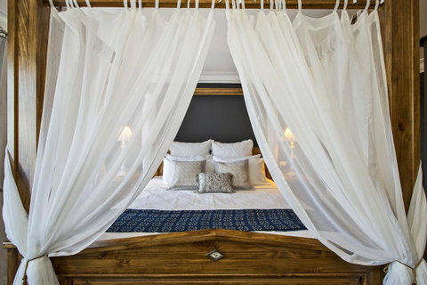 Mountainside B & B - Perths Hotel 34