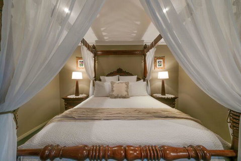 Mountainside B & B - Perths Hotel 6