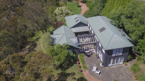 Mountainside B & B - Perths Hotel 7