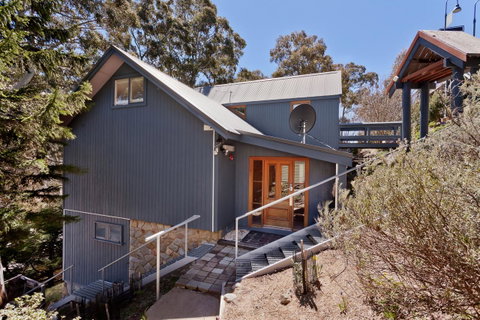 Pure Chalet Thredbo - Perths Hotel 42
