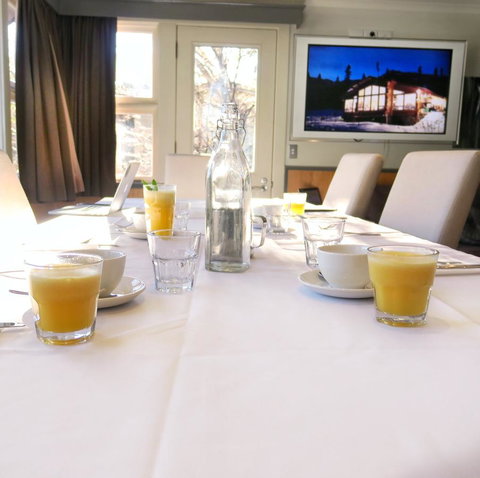 Pure Chalet Thredbo - Perths Hotel 25