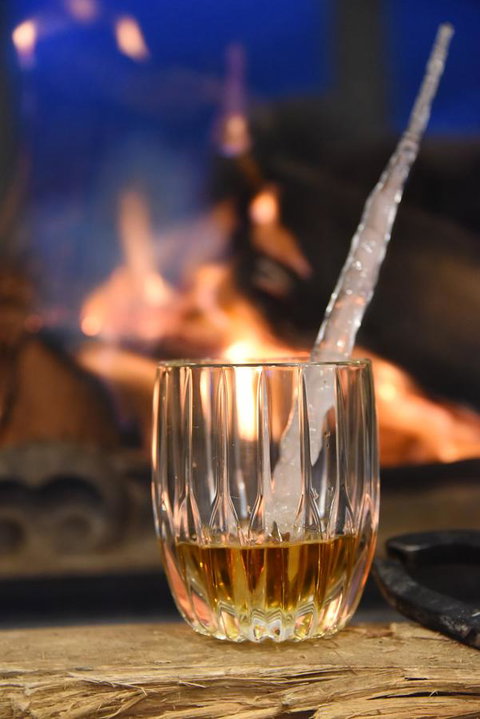 Pure Chalet Thredbo - Perths Hotel 10