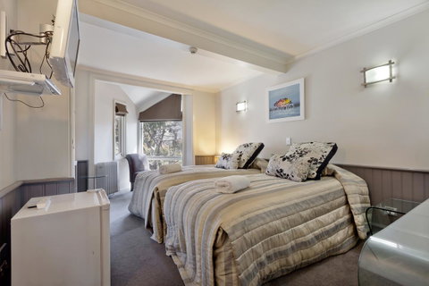 Pure Chalet Thredbo - Perths Hotel 32