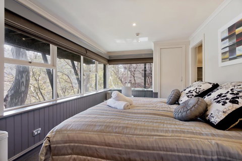 Pure Chalet Thredbo - Perths Hotel 29