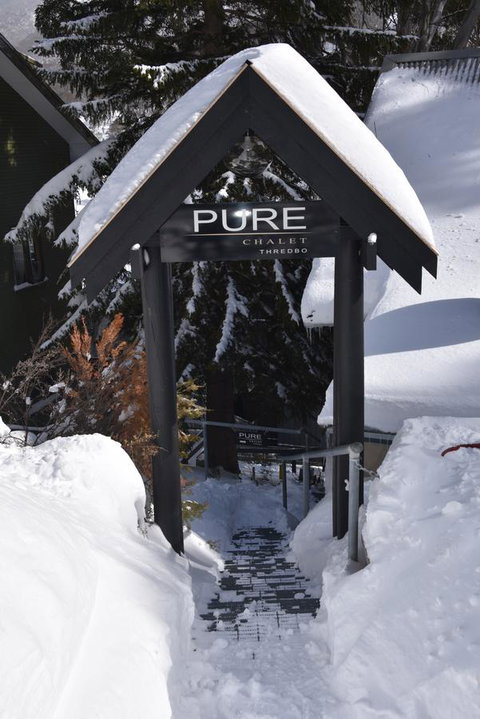 Pure Chalet Thredbo - Perths Hotel 7