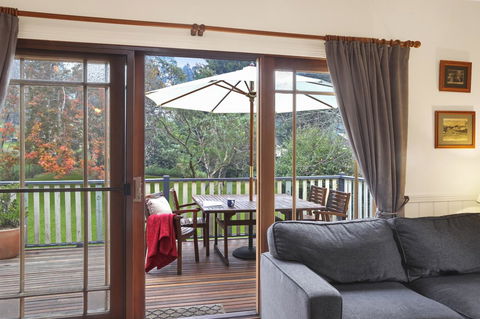 Allegra Cottage Of Leura - Perths Hotel 4