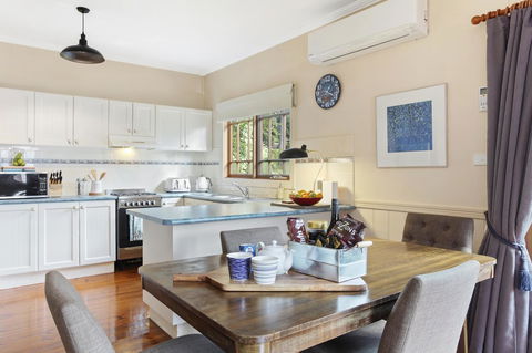 Allegra Cottage Of Leura - Perths Hotel 1