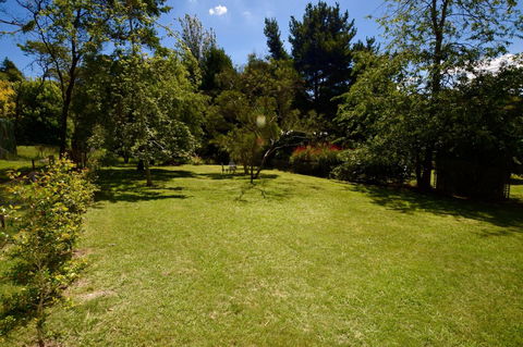 Allegra Cottage Of Leura - Perths Hotel 12