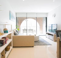 Newly settled three bedrooms apartment in CBD - Perths Hotel