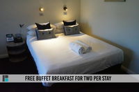Book Bathurst Accommodation Vacations Perths Hotel Perths Hotel