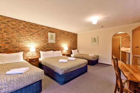 Hume Country Motor Inn - Perths Hotel 43