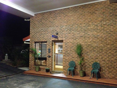 Hume Country Motor Inn - Perths Hotel 25