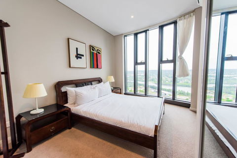 180Â° Water View Three Bedroom (wooden Furniture) - Perths Hotel 18