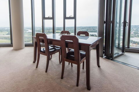180Â° Water View Three Bedroom (wooden Furniture) - Perths Hotel 20