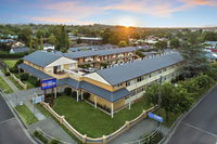 Book Armidale Accommodation Vacations Perths Hotel Perths Hotel