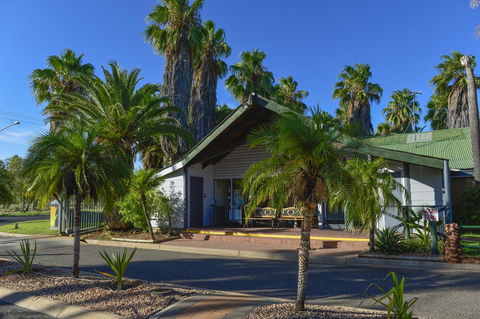 Desert Palms Alice Springs - Perths Hotel 32