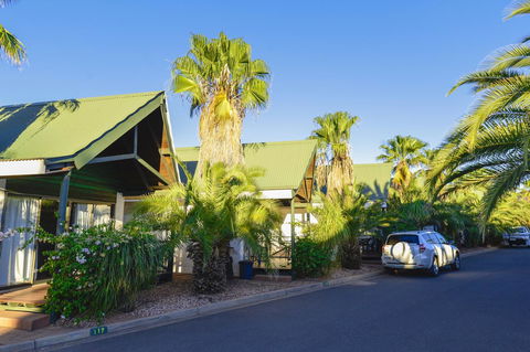 Desert Palms Alice Springs - Perths Hotel 15