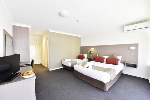 Diplomat Hotel Alice Springs - Perths Hotel 16
