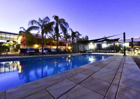 Diplomat Hotel Alice Springs - Perths Hotel 0