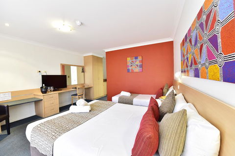 Diplomat Hotel Alice Springs - Perths Hotel 19