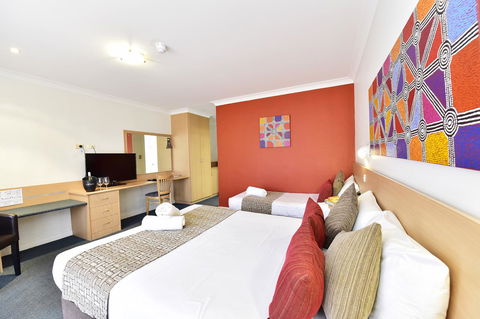 Diplomat Hotel Alice Springs - Perths Hotel 8