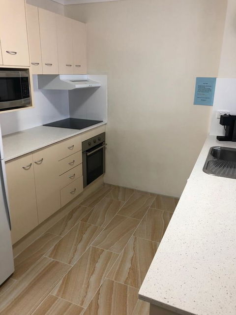 Beaches Serviced Apartments - Perths Hotel 11