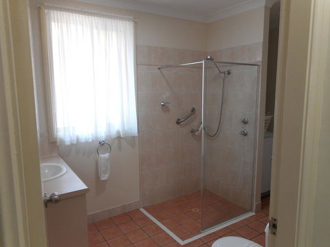 Beaches Serviced Apartments - Perths Hotel 24