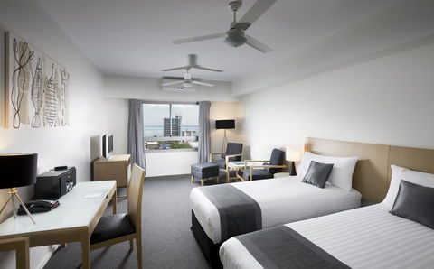 Mantra Pandanas - Perths Hotel 12