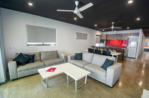 Magnum Serviced Apartments - Perths Hotel 5