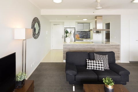 The Smith Hotel Darwin - Perths Hotel 1