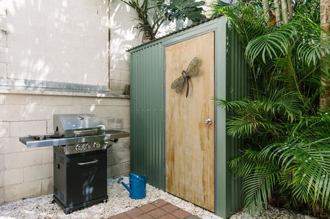 CitySide Apartment - 2 Bedroom With Private Courtyard - Perths Hotel 12