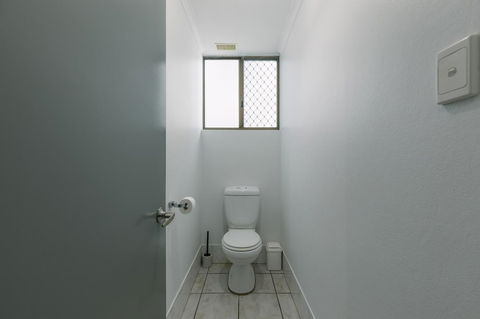 CitySide Apartment - 2 Bedroom With Private Courtyard - Perths Hotel 20