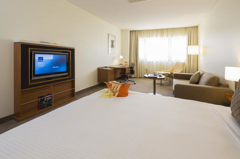 Novotel Canberra - Perths Hotel 23