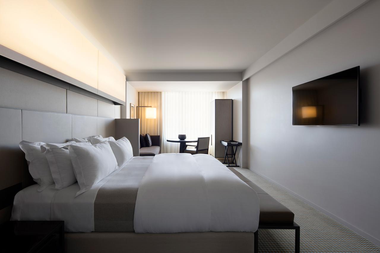 Capital Hill ACT Perths Hotel