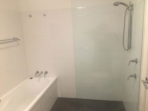 Lennox Holiday Apartments - Perths Hotel 29