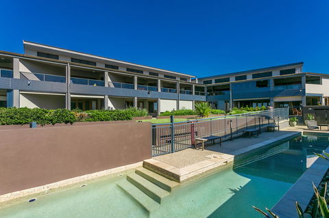 Lennox Holiday Apartments - Perths Hotel 8