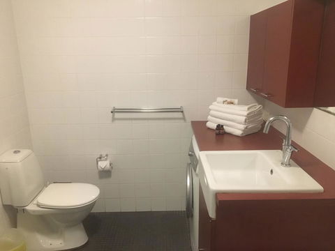 Lennox Holiday Apartments - Perths Hotel 30