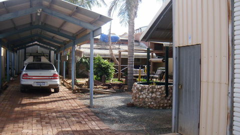 Boulder Lodge - Perths Hotel 0