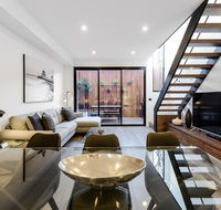 Boutique Stays - County Down Contemporary Port Melbourne Home - Perths Hotel