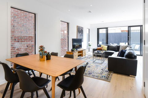 Boutique Stays-Murrumbeena Place 1 - Perths Hotel 1